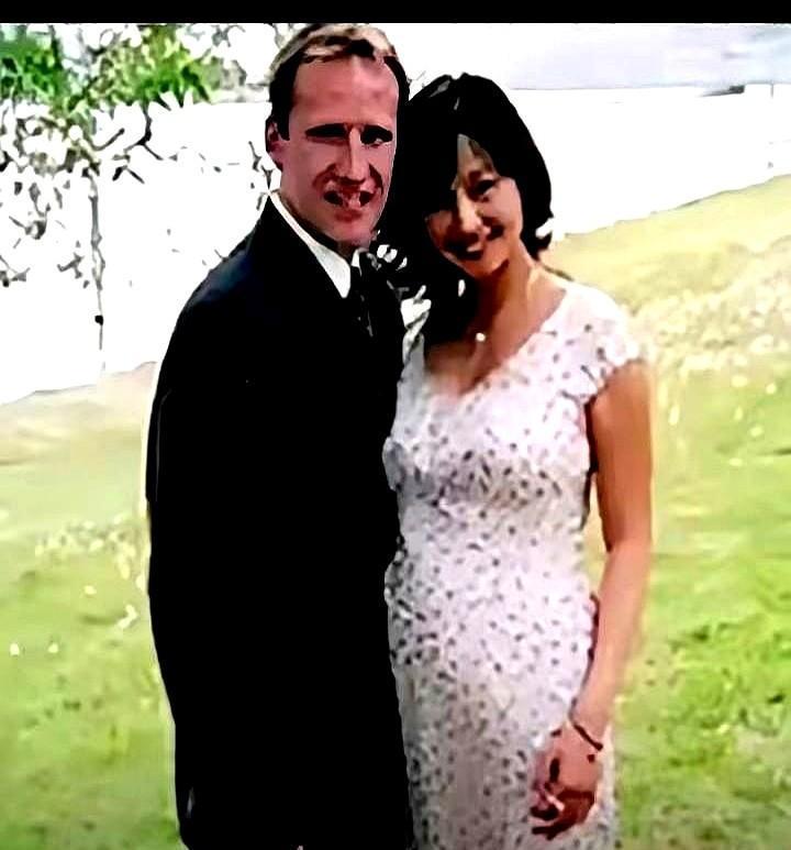 就在刚刚。
 
Reddit移民社区突然热议了一个离婚帖。
 
乔治的讲述很直接