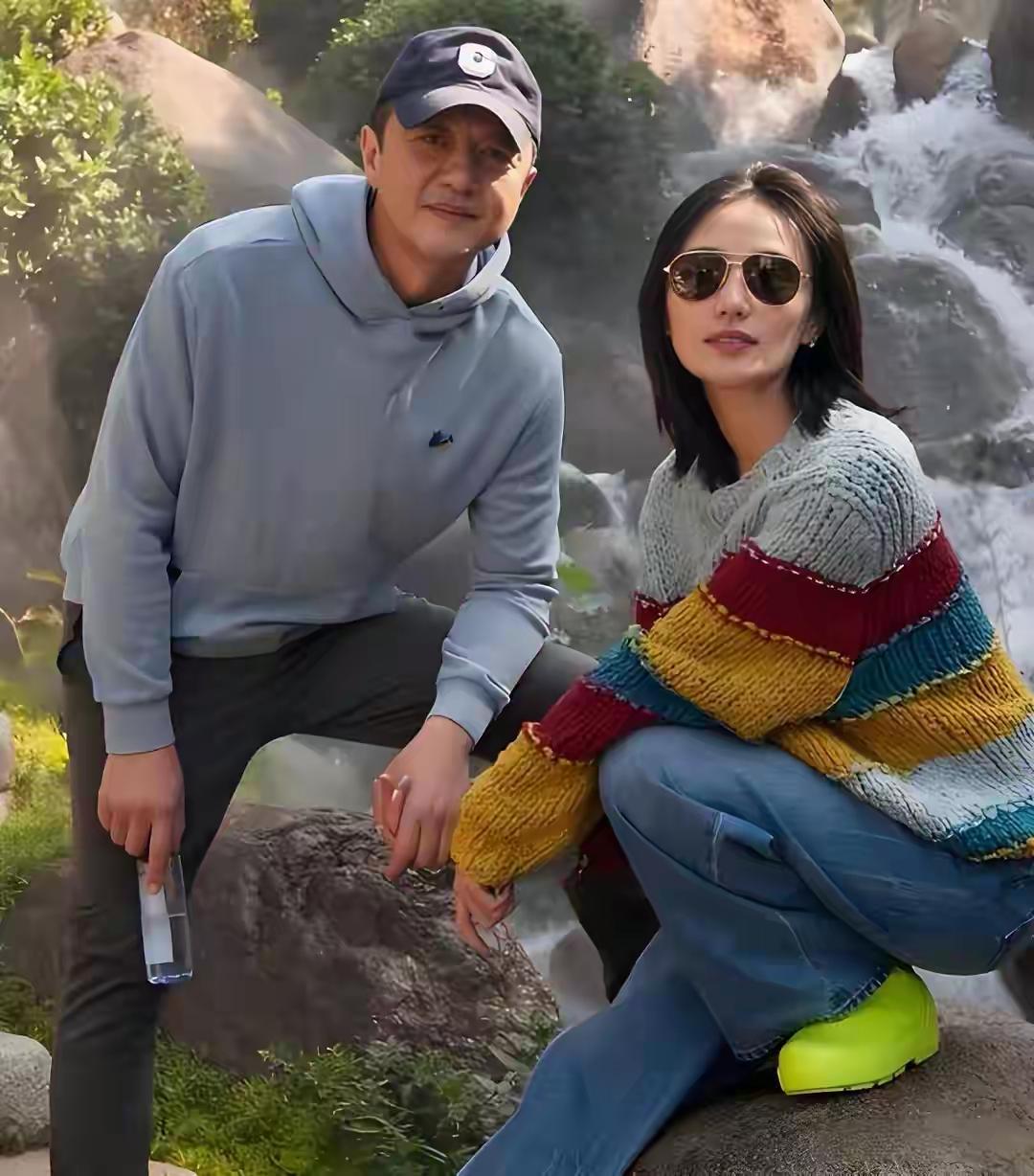 李亚鹏跟海哈金喜官宣离婚。终究还是没坚持下去。

  有网友说李亚鹏跟皮裤哥有一