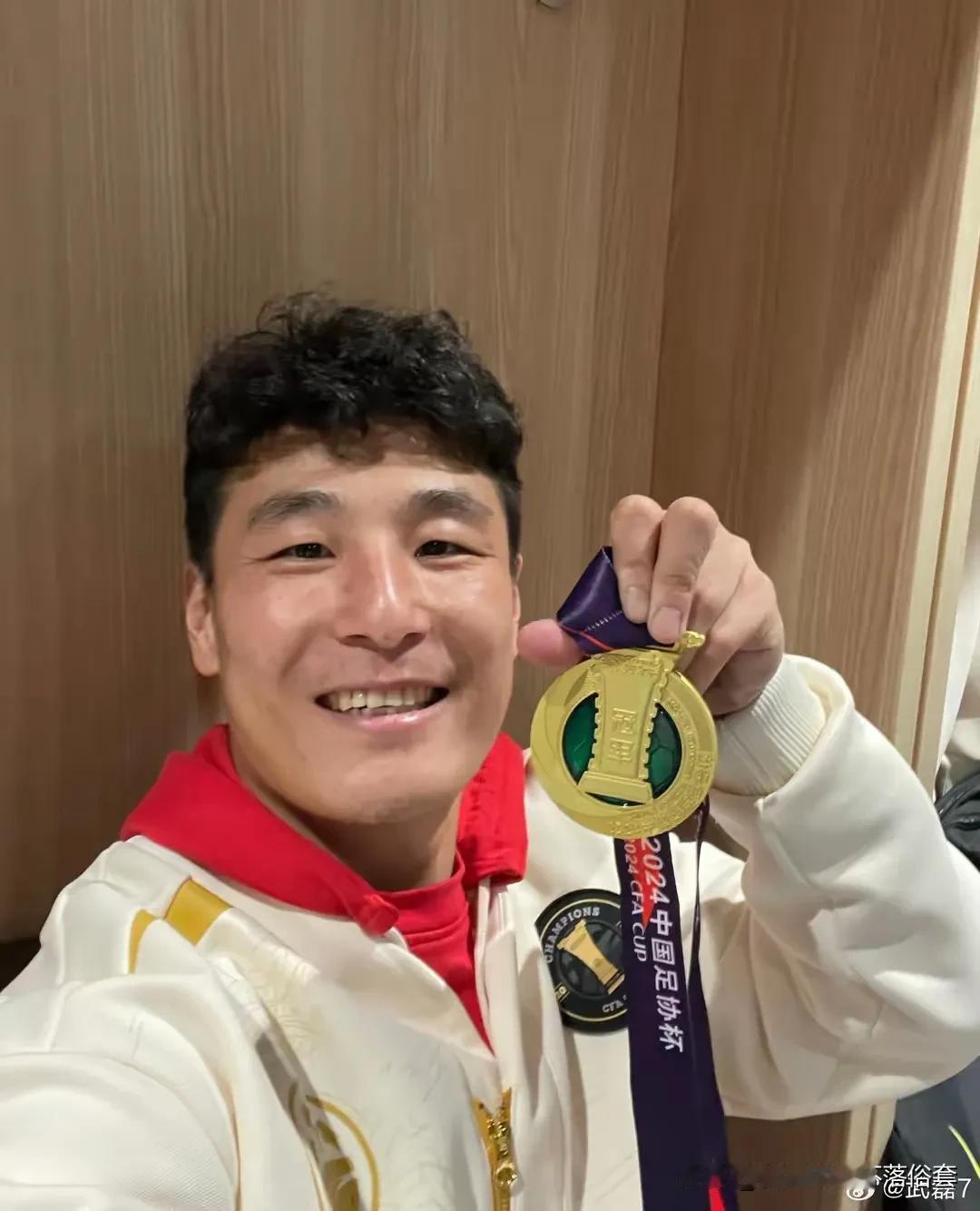 武磊，国家队的逃兵！还恬不知耻的庆祝足协杯，也是够啦！