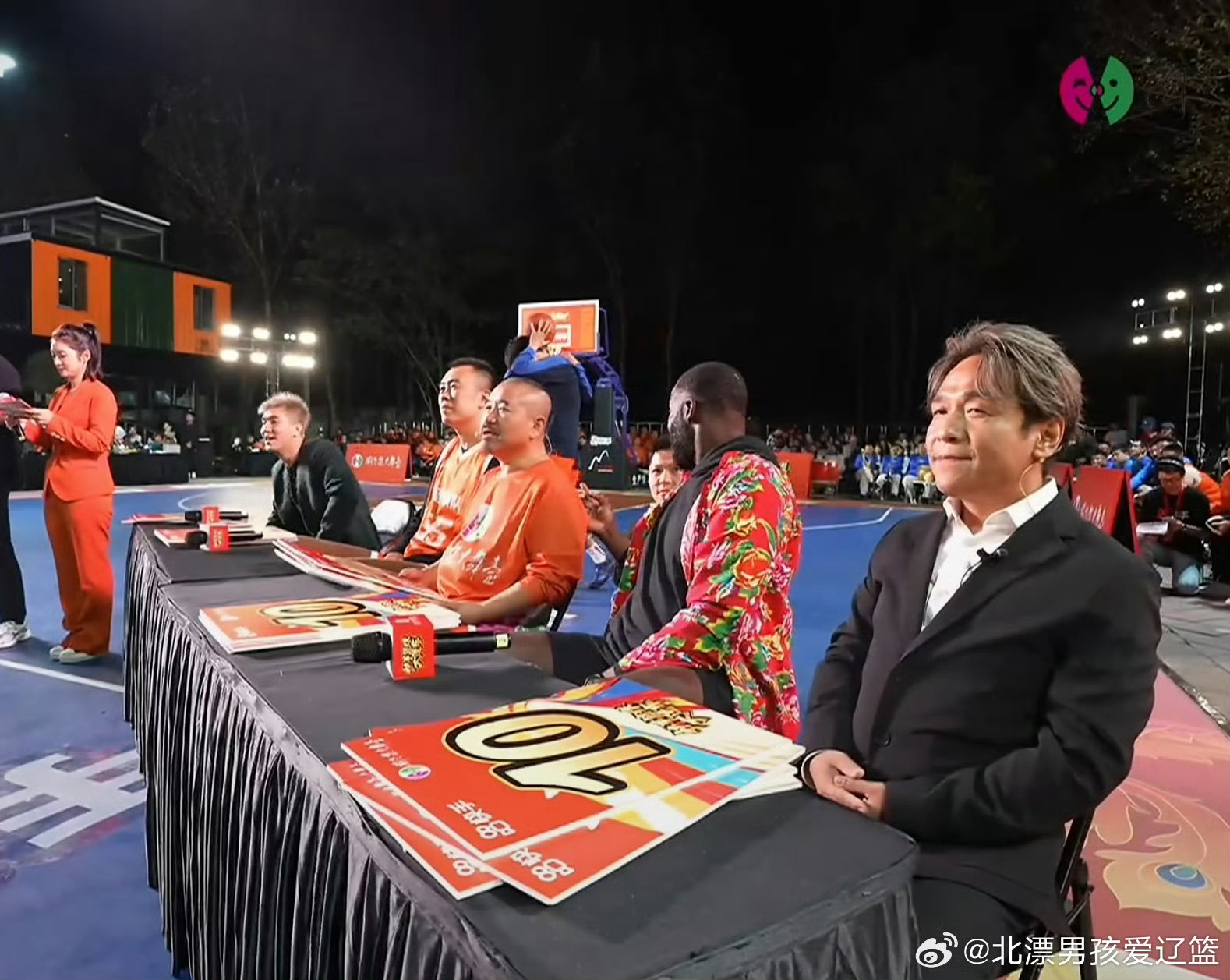 这是我见过的…成分最复杂的扣篮大赛评委哈哈哈哈哈象牙山小诸葛稳坐C位[干饭人] 