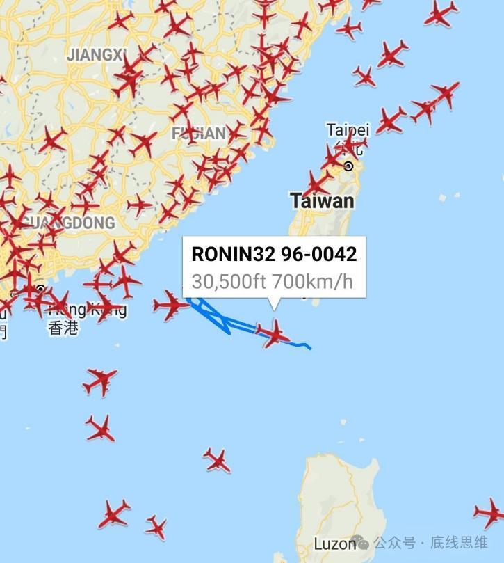 作为历史上第二位“二进宫”的美国总统，特朗普在搞个大新闻这件事上从来都不会让人失