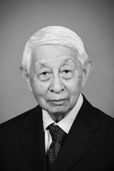 陆建勋，男，汉族，1929年9月11日生于北京，原籍浙江杭州，中共党员，舰船通信