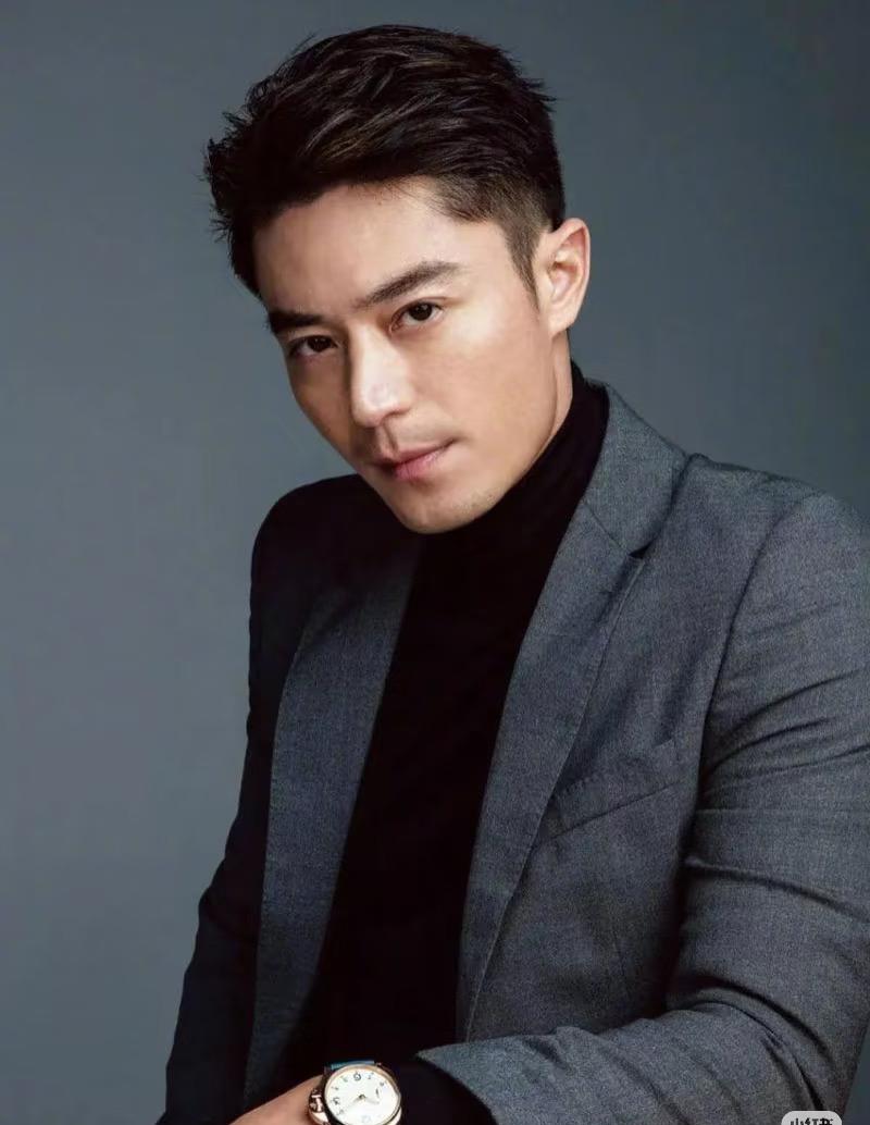 我有一种预感，
霍建华，
大概率以后都不会，

再演什么霸总偶像剧了，因为他现在