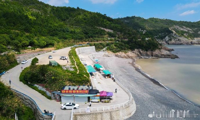 玉环迎战台风巴威排查验收同步上龙溪镇东港村党支部书记叶兰军感慨：以往大雨天总担心