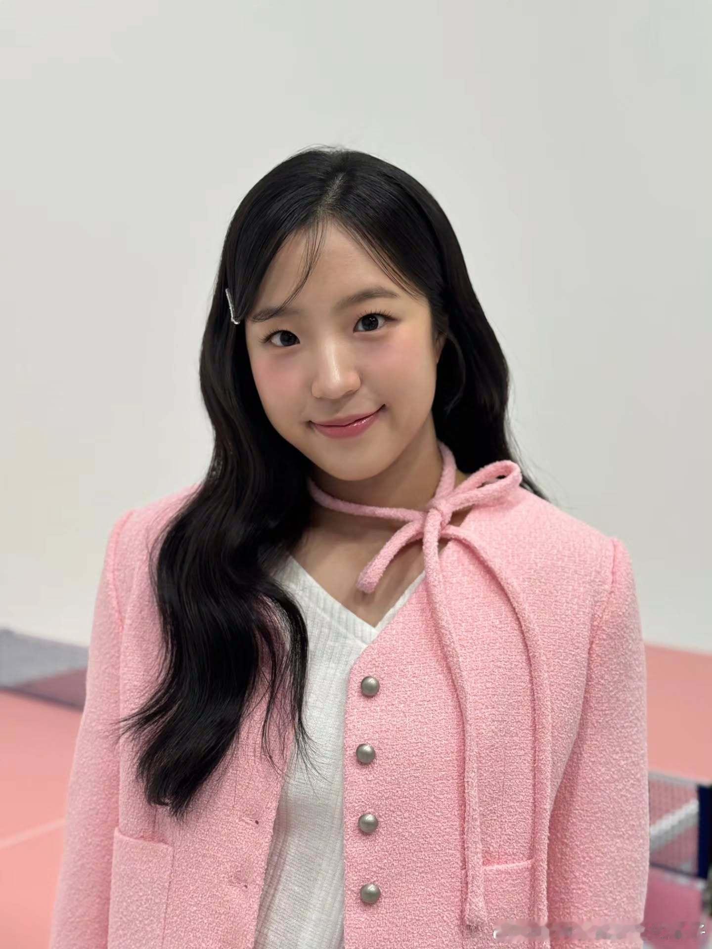 申裕斌：🌸🩷🤍 