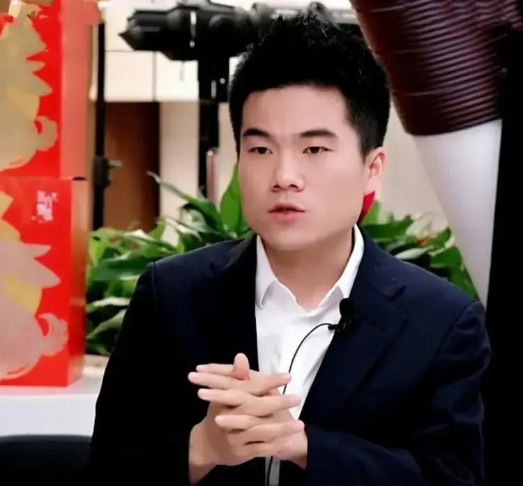 易中天曾问董宇辉：