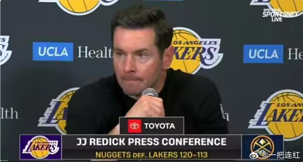 詹姆斯生涯进球数历史第一雷迪克：老詹始终保持着全面球员的特质，他是非凡的篮球运动