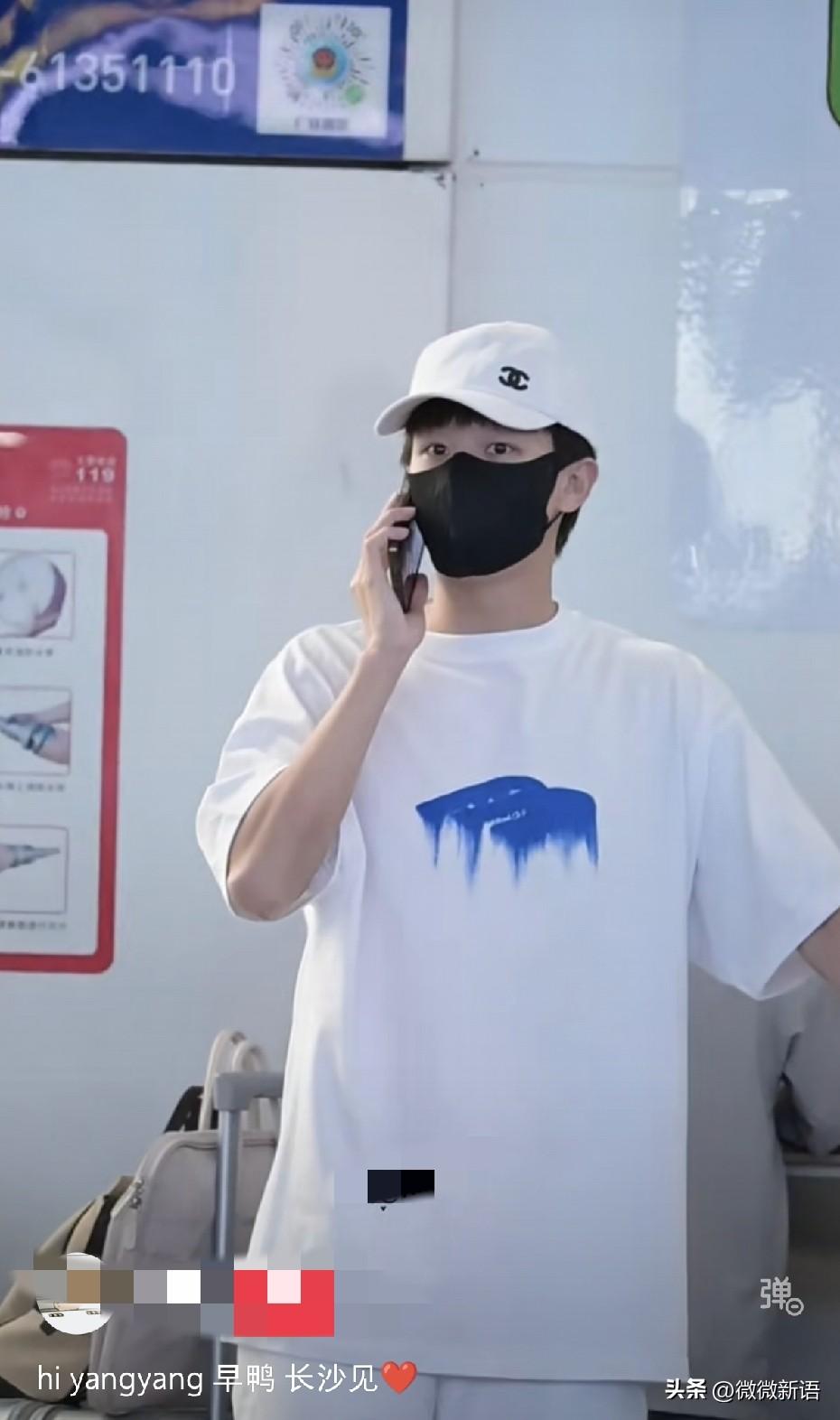 林高远一大早就出发飞长沙了。
这段时间林高远也有在省队认真备战全锦赛，感觉好久不