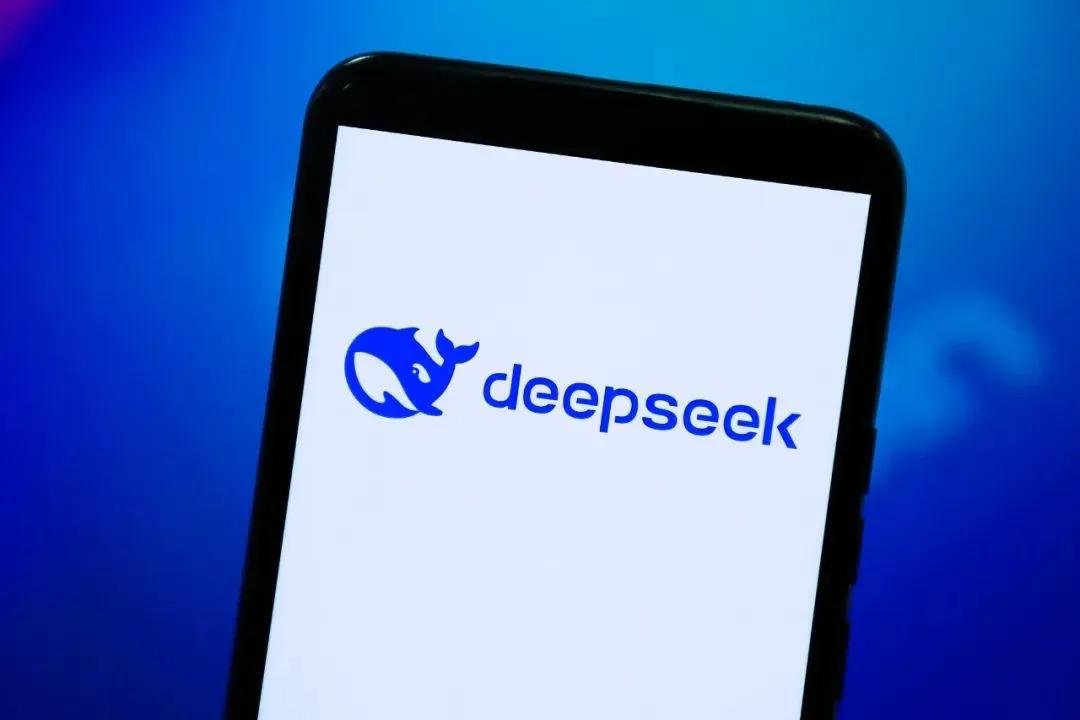 韩国当局宣布暂停中国人工智能DeepSeek（深度求索）在该国的下载服务，待其基