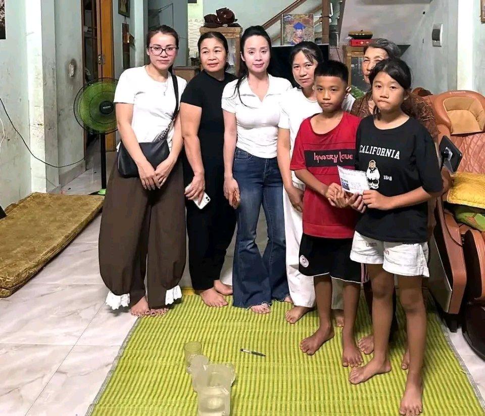 太气愤了，居然有这种事！越南边境拦截了6个被拐卖的未成年少女，她们是被“嫁中国丈