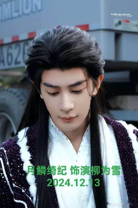 演员夏之光觉得就业困难他对角色的投入从来都看得见，为演戏戒掉碳水、健身减脂，甚至