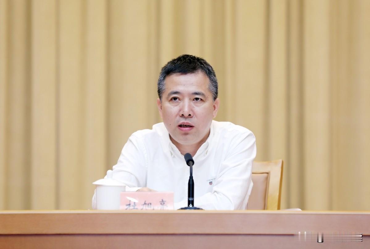 杜旭亮任杭州市代市长
2026年5月25日，杭州市第十四届人大常委会第三十五次会