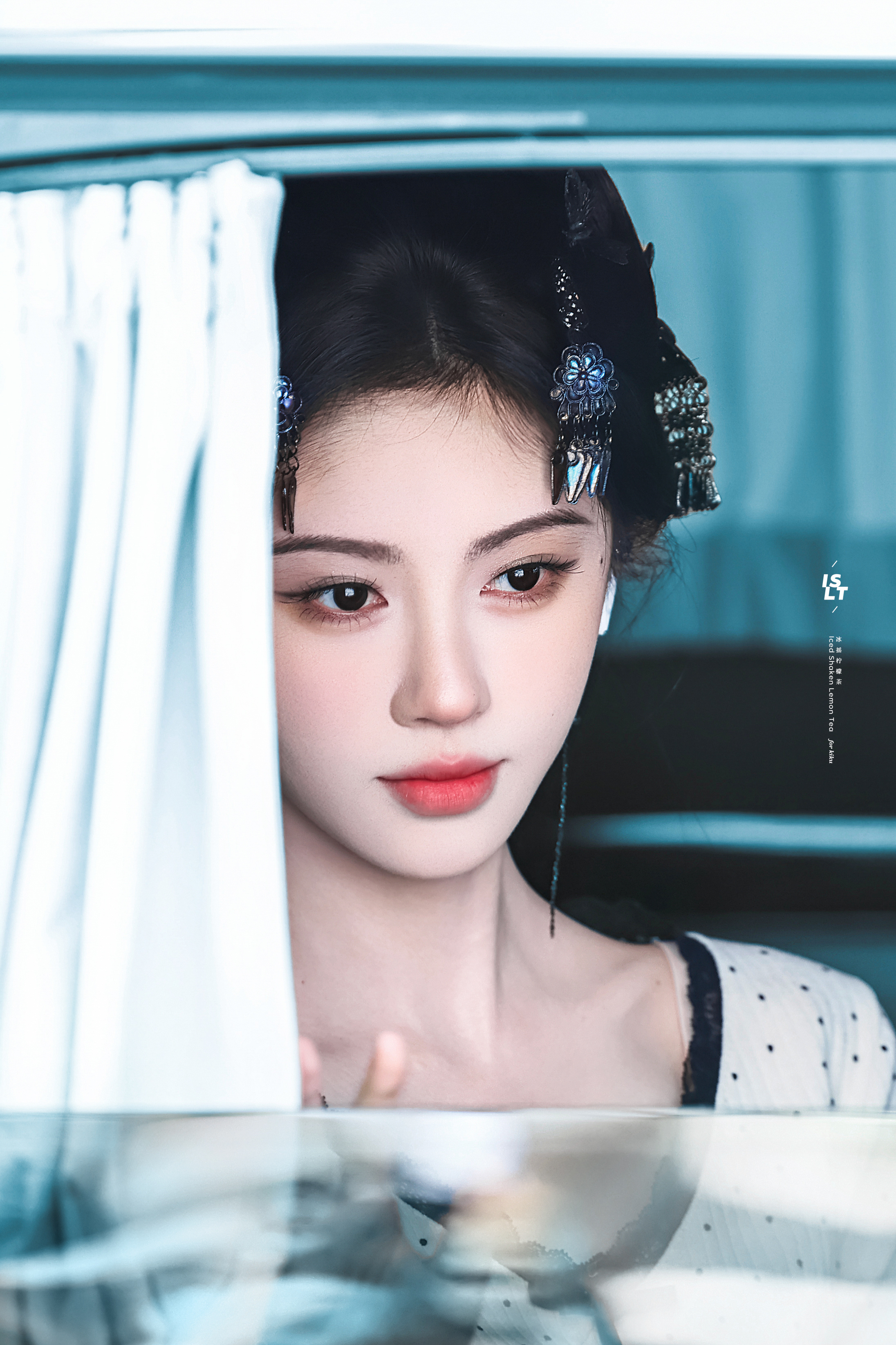 鞠婧祎苏绿夏 jjy鞠婧祎万花世界 你眼瞎吗？撞我心口上了