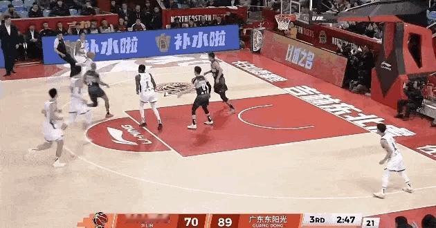 如果吹一次技术犯规，奎因就能爆发，那下一场我不介意裁判开场就吹他。吉林男篮vs广