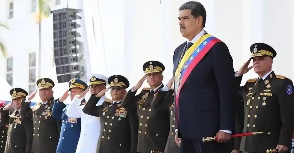 早前，委内瑞拉军队至少有20万人，委内瑞拉民兵也号称500万人，可美军可仅仅打了