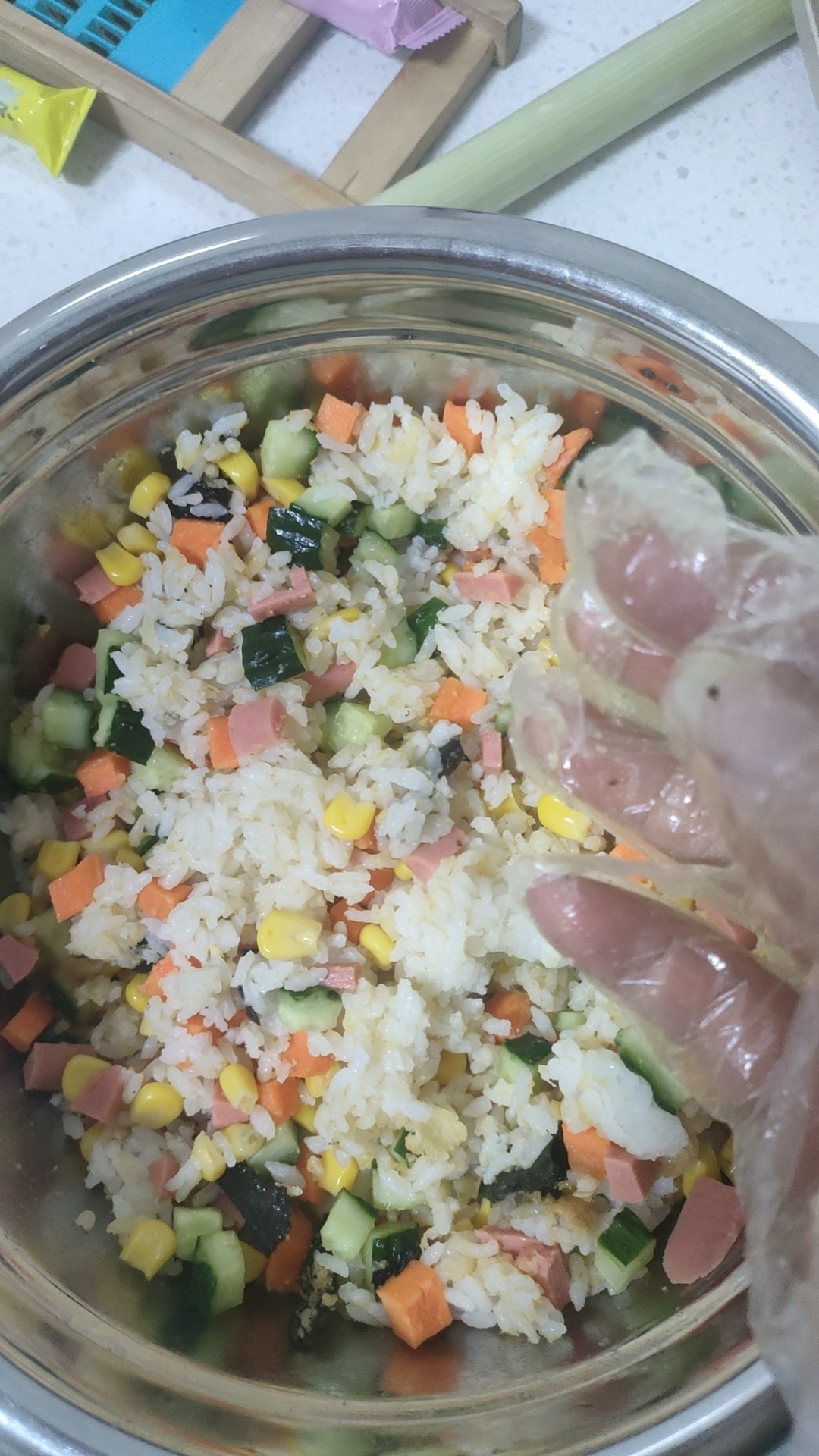 我娃儿要吃饭团🍙做完以后自己也有点想吃了 