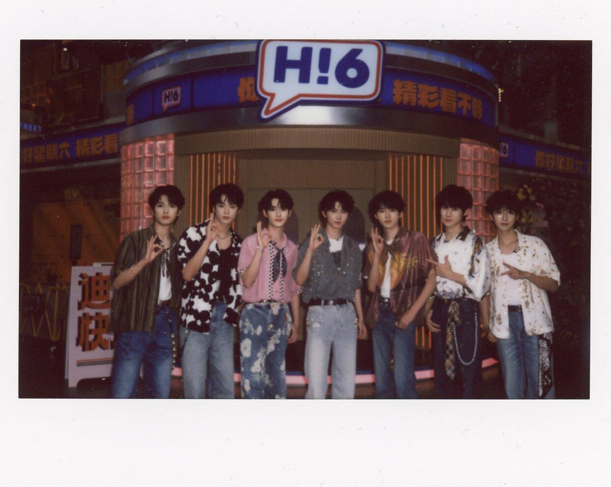 时代少年团hi6拍立得更新时代少年团hi6拍立得系列更新❗马嘉祺 丁程鑫 宋亚轩