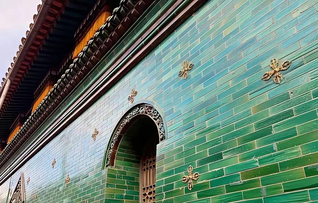 地毯式无死角维权！LV胜诉暴露残酷现实，洋品牌妄图霸占中国千年祥瑞纹样！

一场