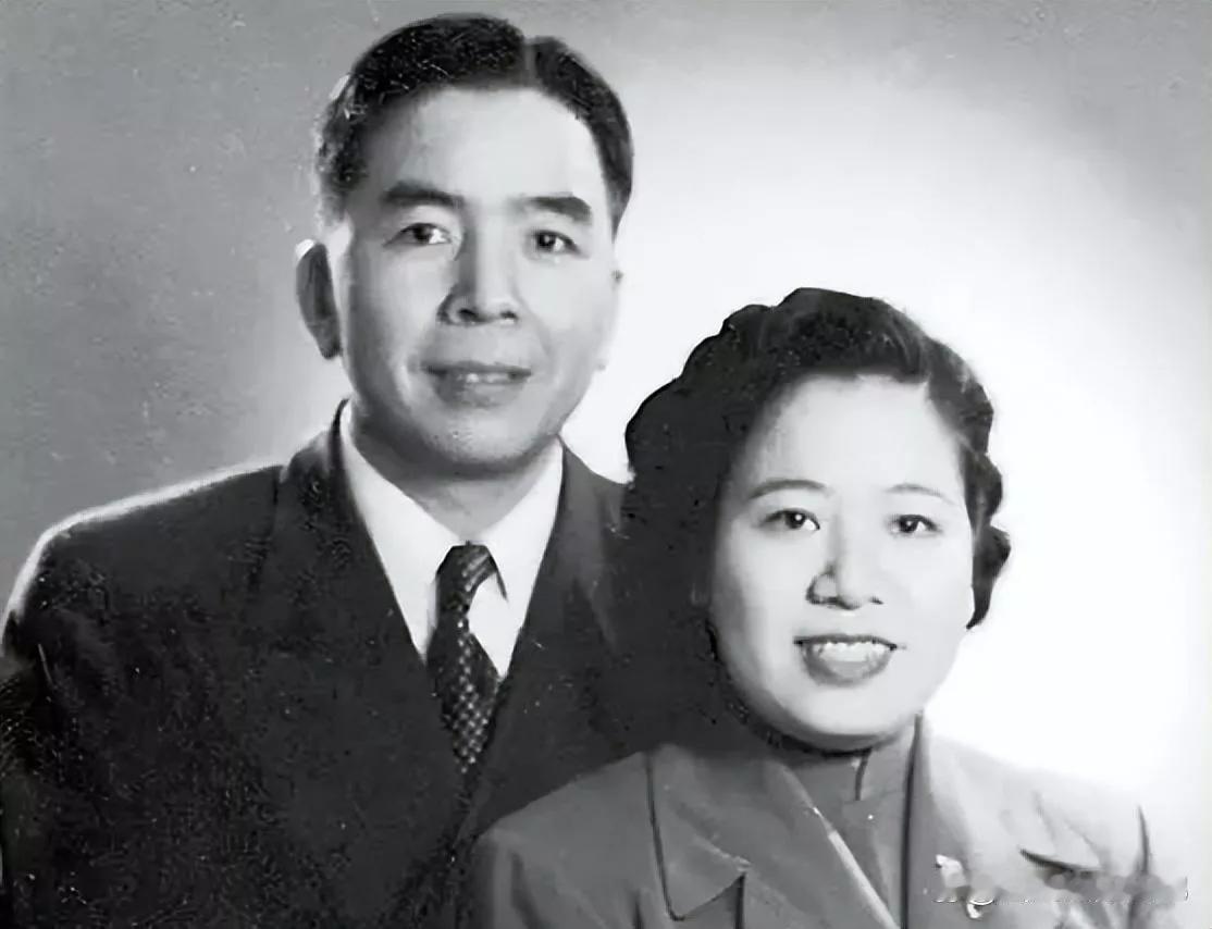 上世纪初，那些与丈夫一起白手起家的香港富豪太太，最后都怎么样了？
最近可能是因为