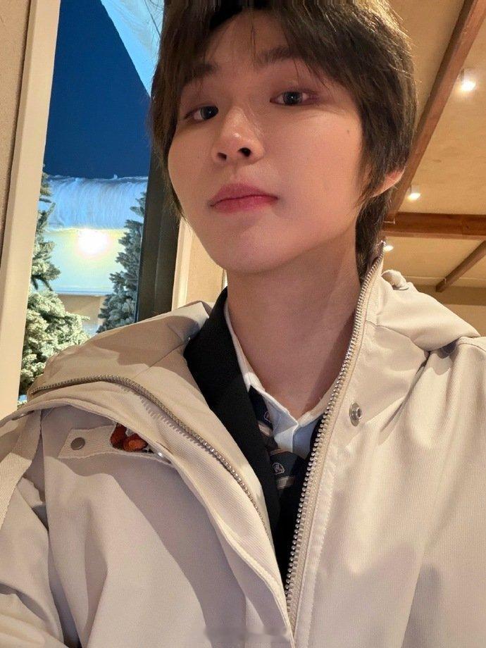 吒宝发来电竞打工自拍牛马人日常的吒宝~~ 