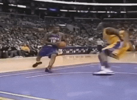 这大概是科比跟贝尔的矛盾的激发点