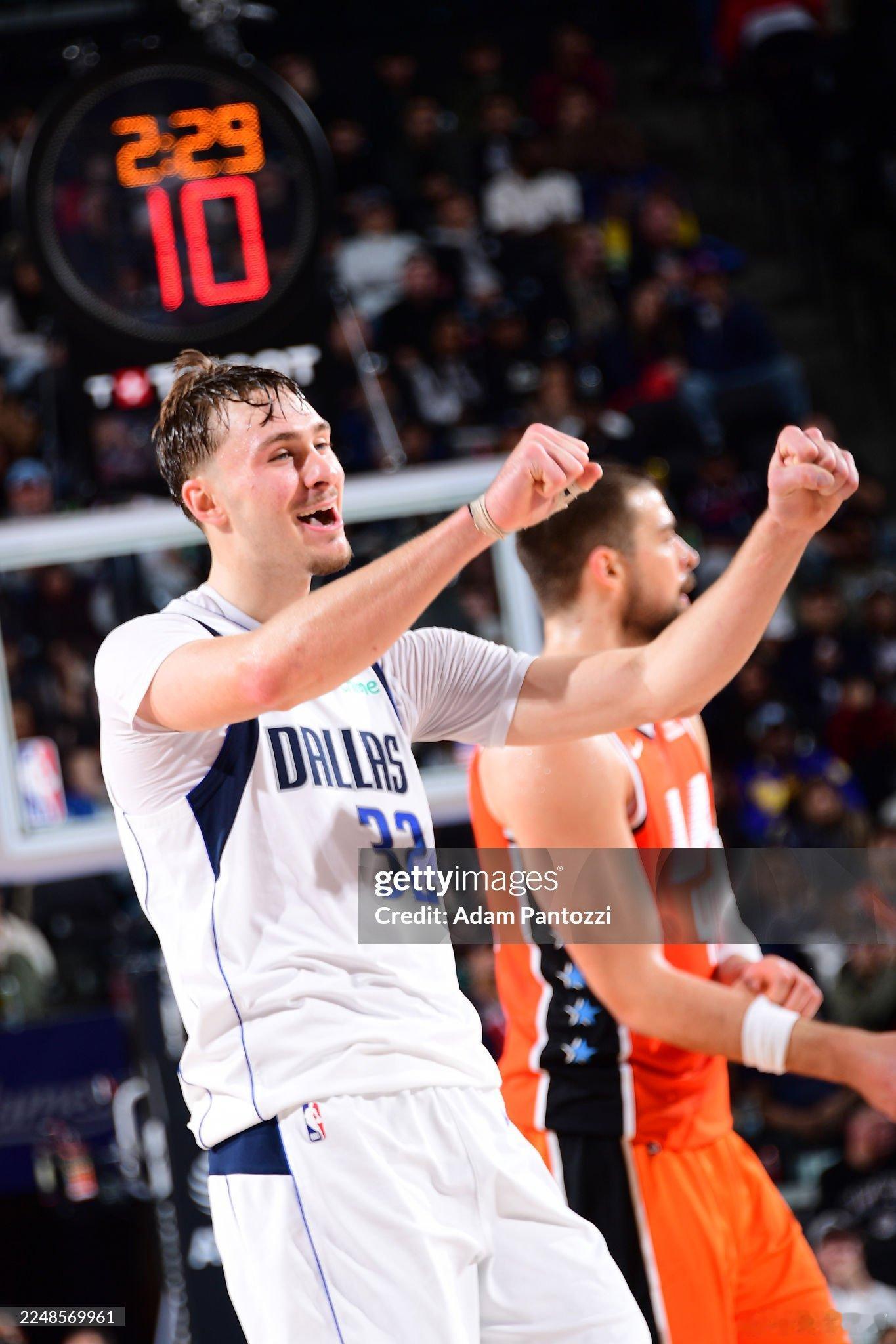 MFFL 常规赛第21场，我牛114比110战胜快船。弗拉格的生涯代表作大家看完