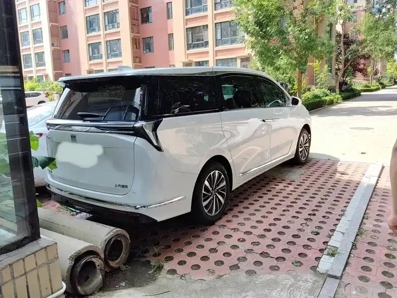 MPV市场里，别克GL8一直是话题常青树，不管商务接待还是全家出游，讨论度一直很