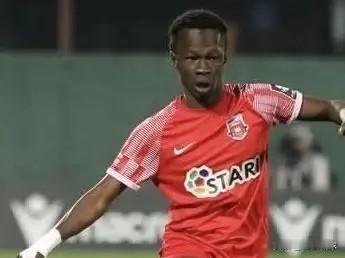 是他是他就是他，北京国安即将签约望京小腰…孔特还没来，国安球迷给他的爱称都起好了