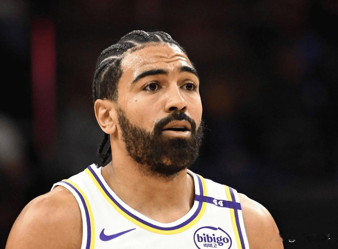 湖人终于有动作了，再见文森特！临近交易截止日结束之际，湖人传出第一则最新交易信息