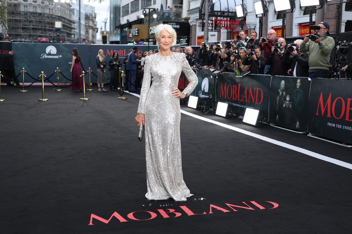 Pierce Brosnan和Helen Mirren10日伦敦 剧集MobLa