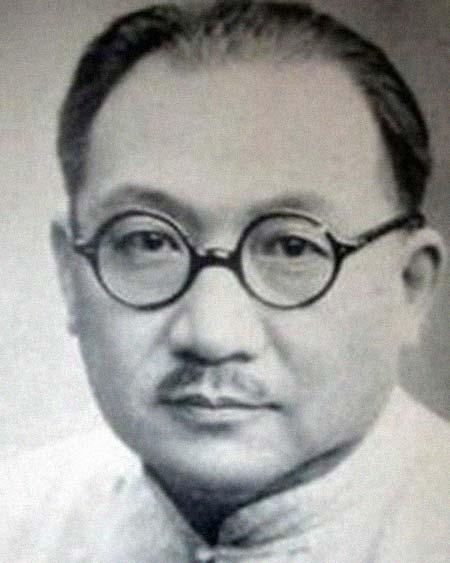 1967年8月16日，88岁的孔祥熙临终前望着3岁的孙子孔德基，直言孔家要绝后！