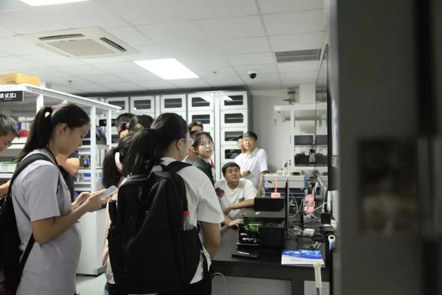 2025年全国中学生“化学: 中心科学”夏令营招生简章