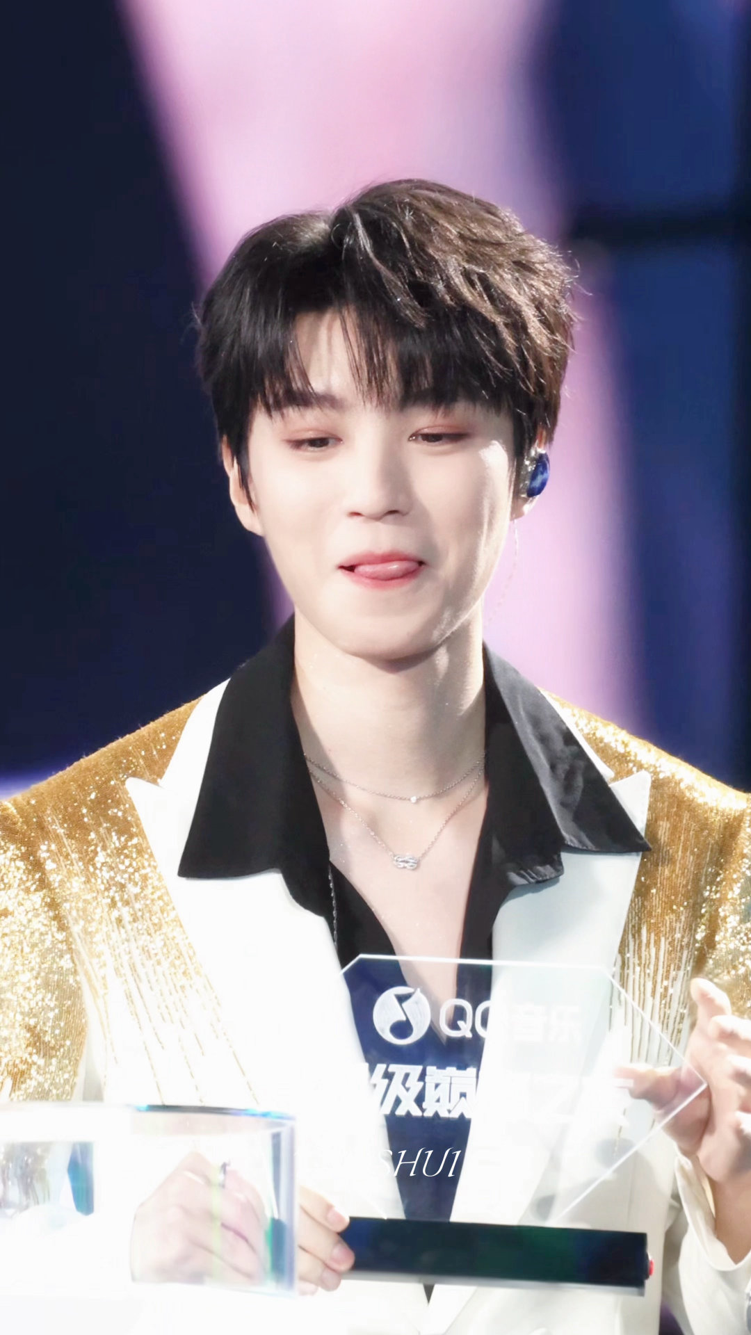 这两张live真的超超超级无敌可爱萌🤏！！！ 图cr. 