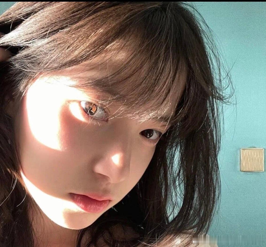 WeChat|氛围感头像 ins小众头像 女生头像分享 氛围感女头 优质女生头像