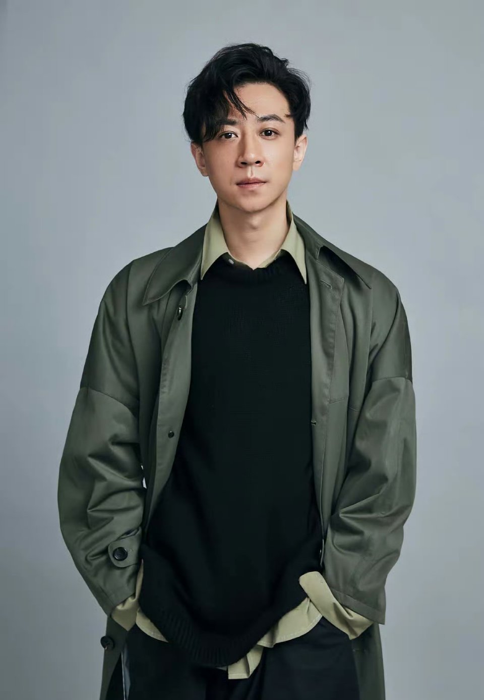 简单查了一下张维伊，不查不知道，查了才明白！说实话，他能走到今天，真的是有些厉害