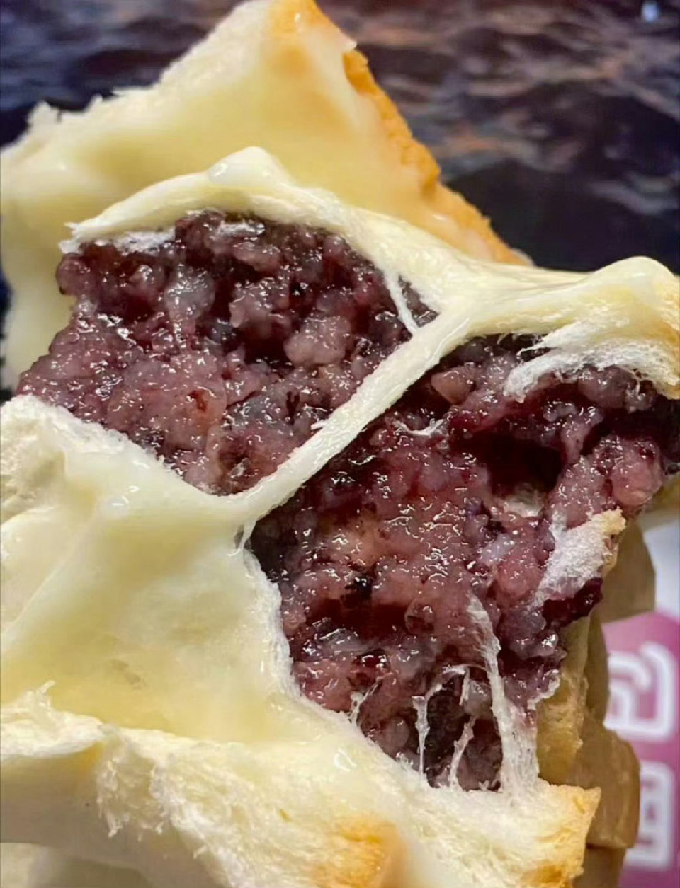 [钱]  [烟花]  玛呖德 紫米面包13[抱一抱]    [色][亲亲] 