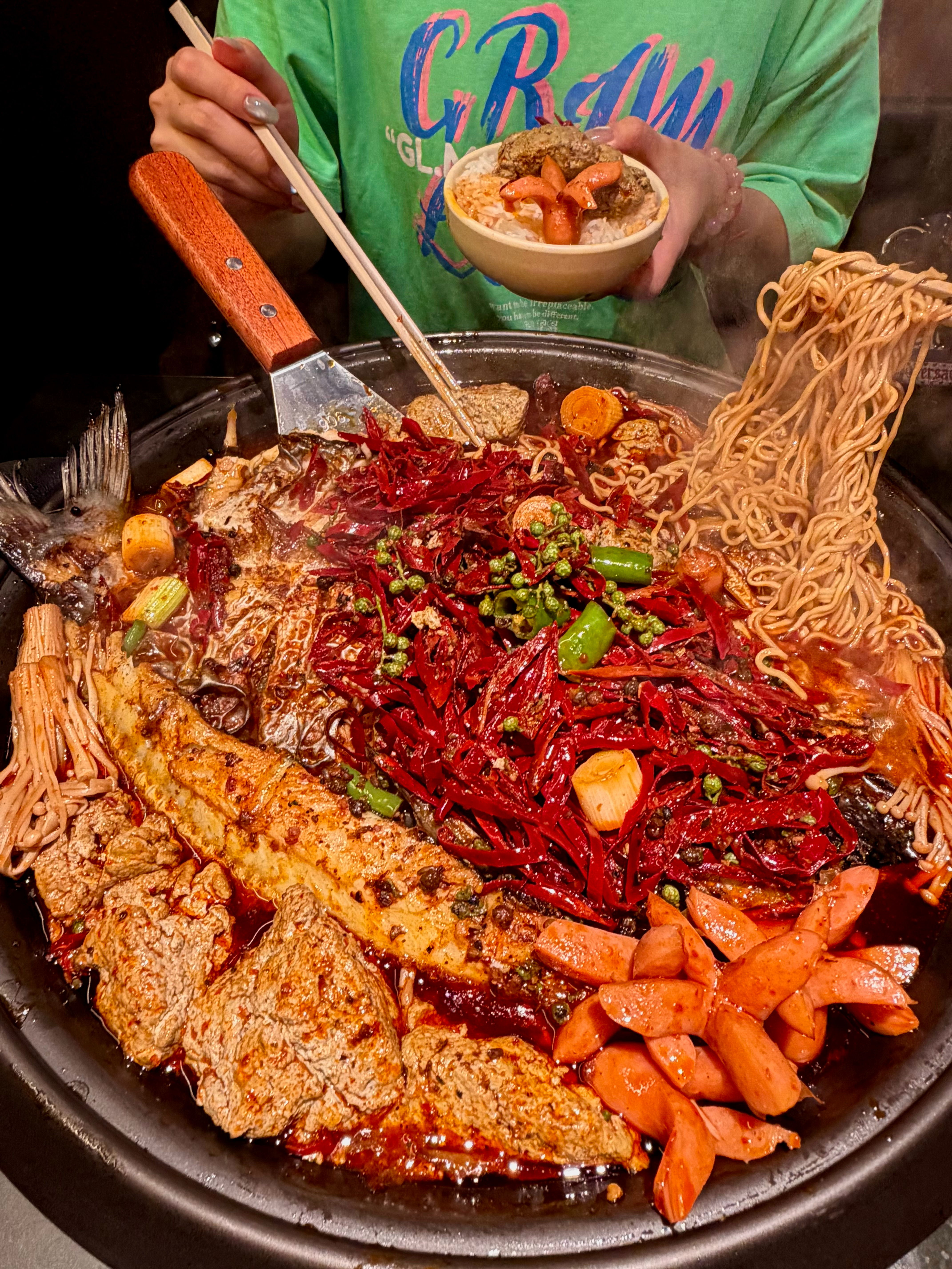 震撼美味！！南京烤鱼界唯一真神！！ 开了！开了！南京河西金鹰也有了！！新开的麻辣