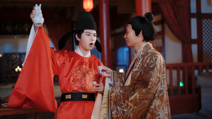 这把是大厂女孩的熟人局 这简直是给大厂女孩的专属福利！罗正和李希侃再度携手，李希