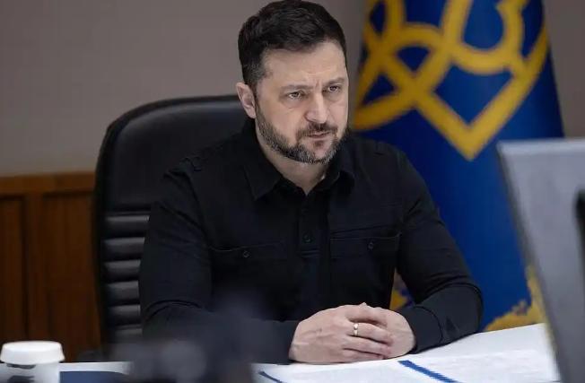 凌晨突发！俄乌又爆发了一场特别猛烈的空袭，乌克兰整整11个州全都遭到袭击，无辜平