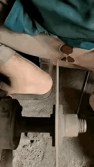 这个工作很费裤吗？