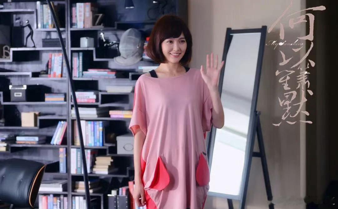 钟汉良模仿何以琛说“我在等赵默笙下楼” 钟汉良唐嫣的《何以笙箫默》还是经典钟汉良