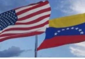 看来显然是委内端拉军队与美军配合抓捕马杜罗，如果军队高层不叛变就不可能在美军袭击