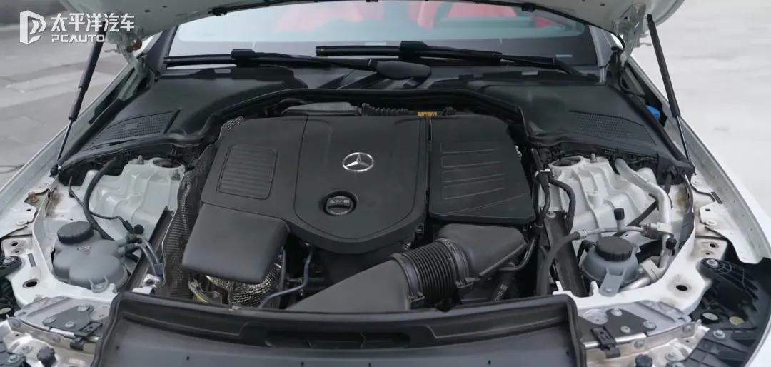 试驾体验奔驰CLE敞篷轿跑车:零百加速6.6s，运动型悬挂操控拉满
1、新车轴距