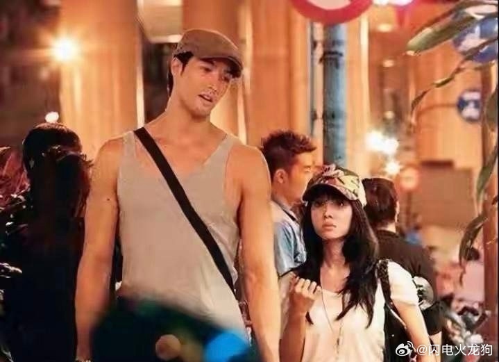 蔡依林当年分手真相曝光！锦荣这3个要求，换谁都得跑蔡依林和锦荣当年因MV相恋，最