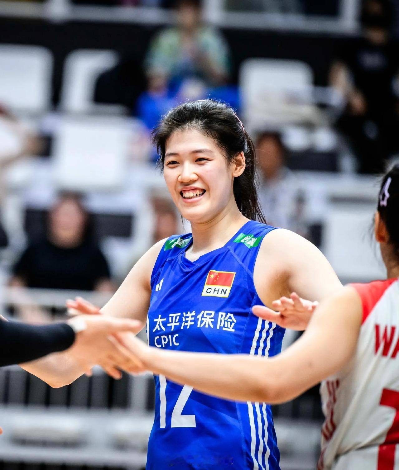 [玫瑰][心]李盈莹生日快乐！
真球迷都知道李盈莹对于这支中国女排意味着什么！能