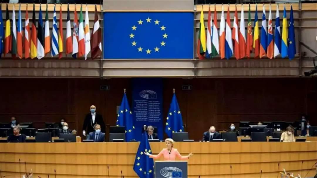 俄乌打仗，为什么欧洲受伤？有人的总结的非常有道理。整个欧洲，没有政治家全是政客，