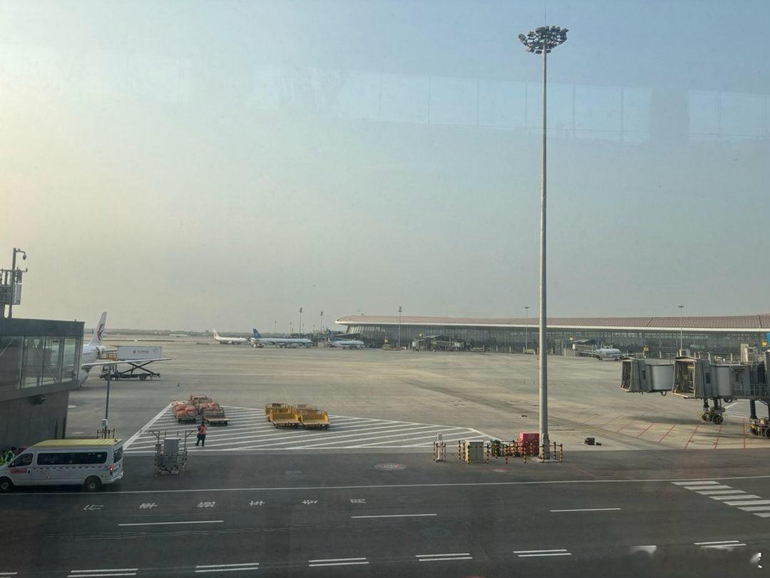 2月从非洲回到国内，第一次出差，河北七七八八的事，处理的差不多，估计马上就要开启