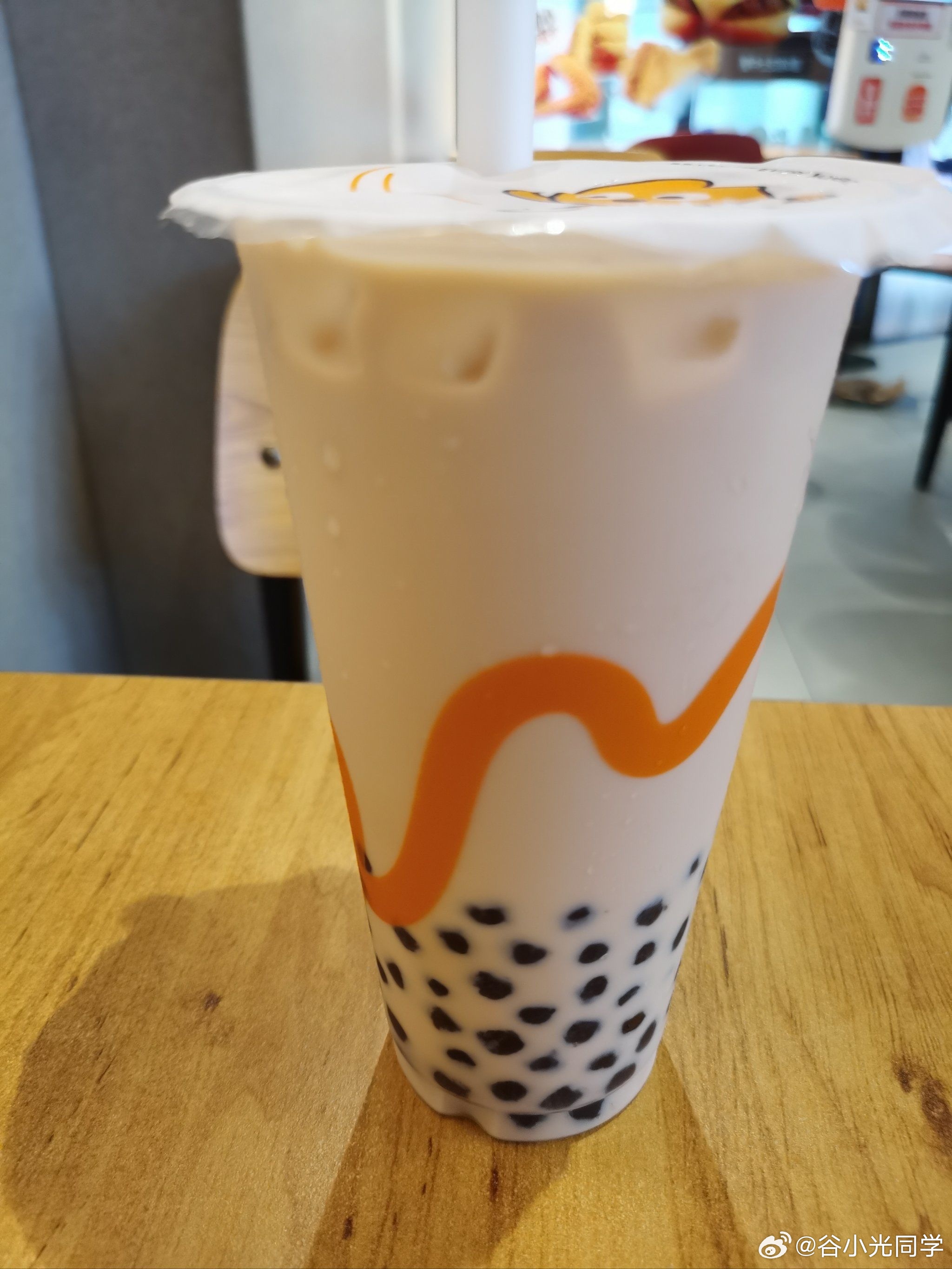 一直觉得十几二十块的奶茶很贵不是觉得就是很贵，有大额券偶尔买两次还行！