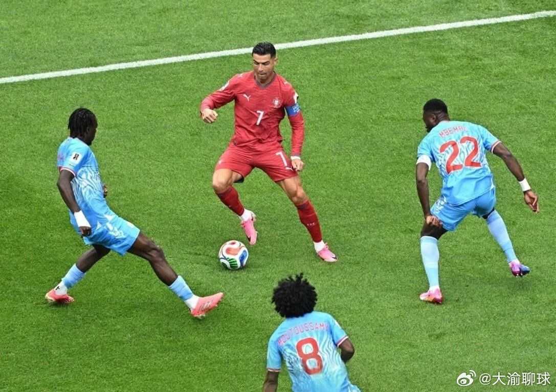 2026年世界杯小组赛首轮，葡萄牙以1-1遭民主刚果逼平。此役41岁C罗踢满全场