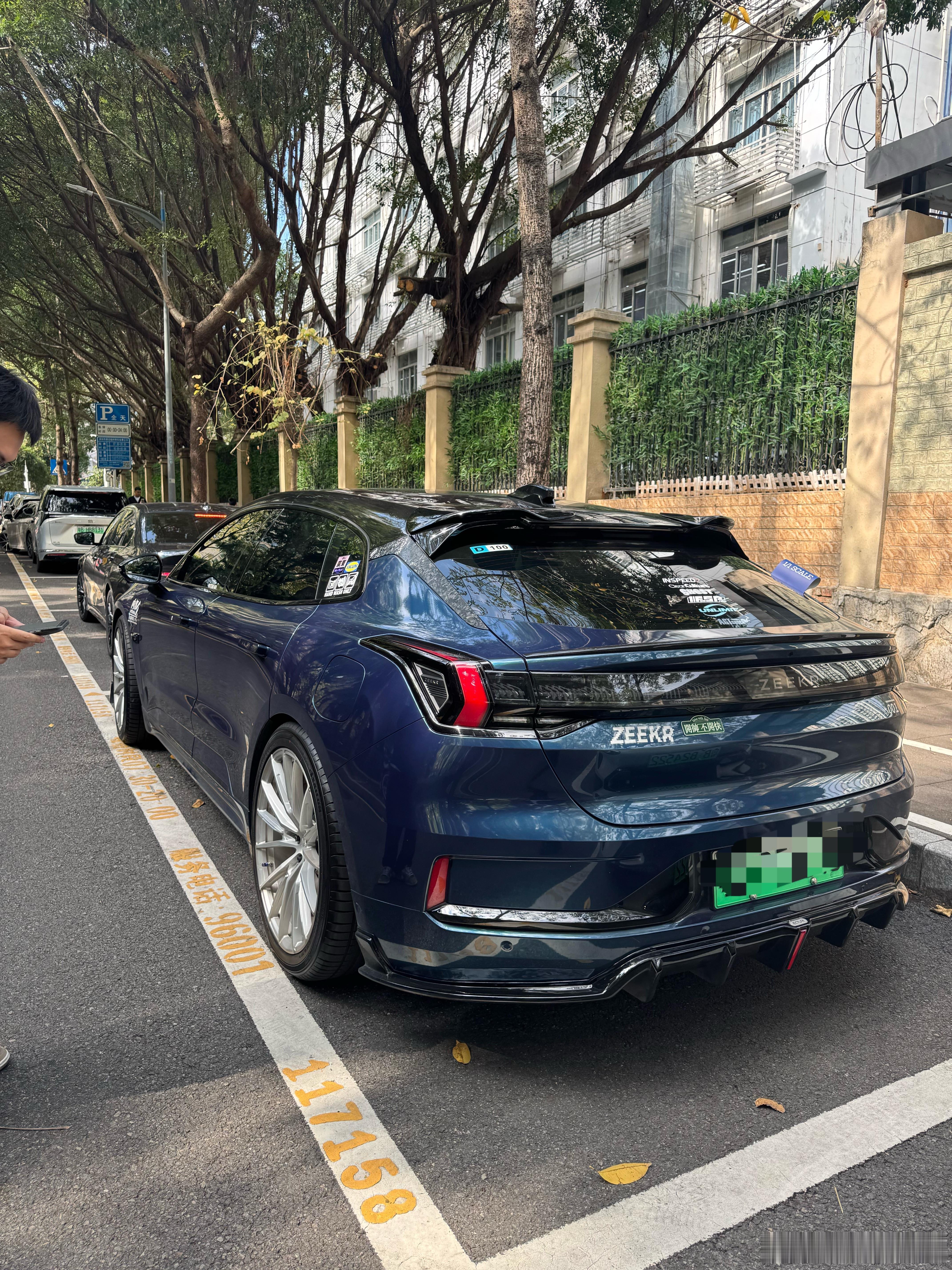 这是我在深圳见到，改的最帅的老轱辘棒子001了